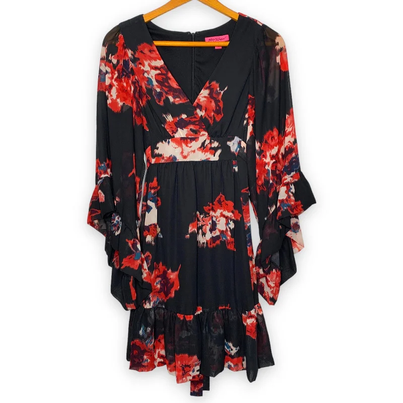 Black floral print flare sleeve ruffled dress SZ 6 Halter floral dresses