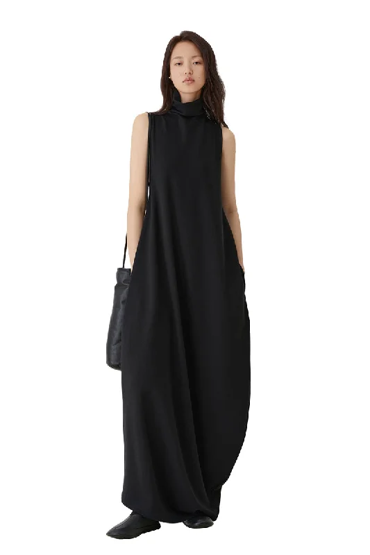 Asymmetric Curved Turtleneck Sleeveless Dress Embroidered unclassified dresses