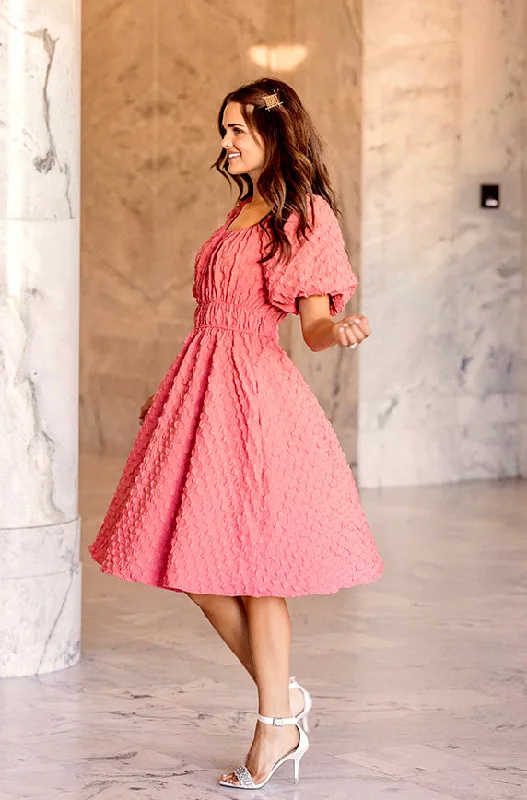 Brynn Desert Rose Texture Dress - DM Exclusive - Maternity Friendly Lightweight unclassified dresses