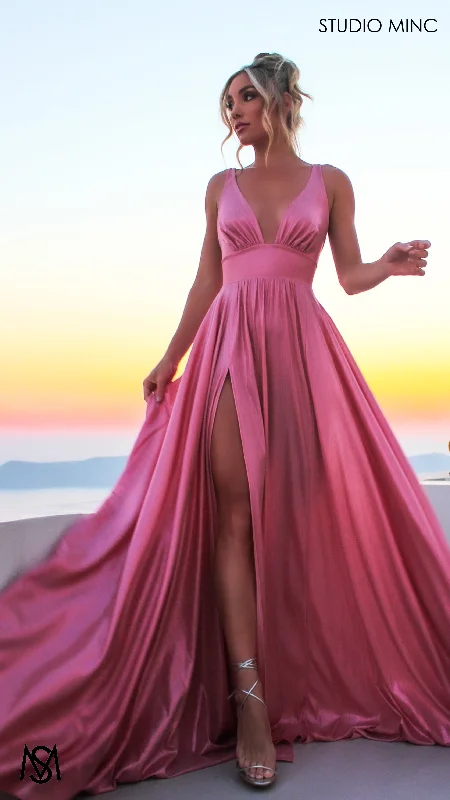 Lustre - Pink Formal Dress, Metallic V Plunge Neckline with leg Split Short unclassified dresses