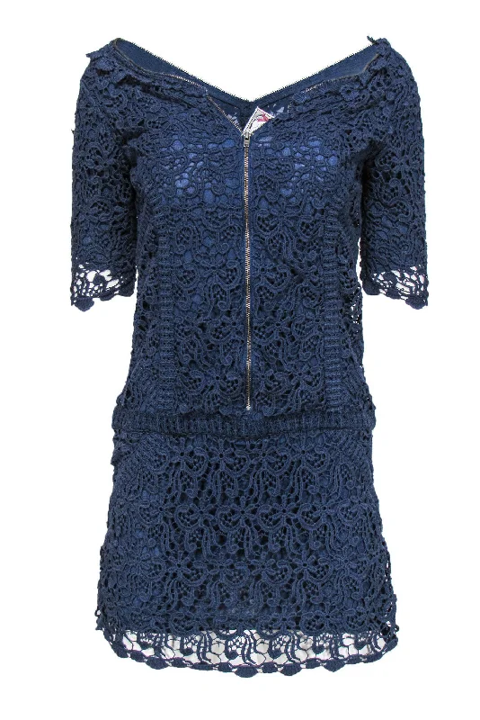 Yoana Baraschi - Navy Lace Sheath Dress w/ Zipper Detail Sz 2 Lace Dress Elegance